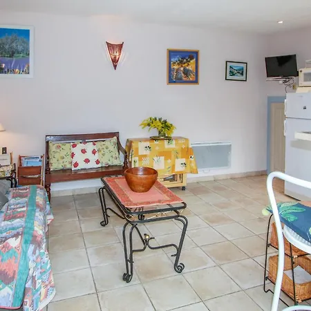 Holiday home Amazing In With Wi-fi Nyons